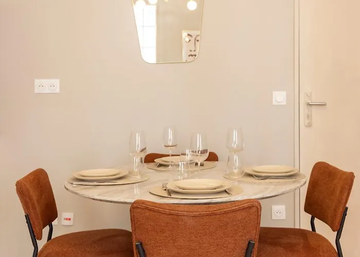 Appartement Charming And Spacious Air-conditioned